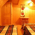 Проживание в семье Goscinne U Gordona *