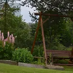 Проживание в семье Goscinne U Gordona *